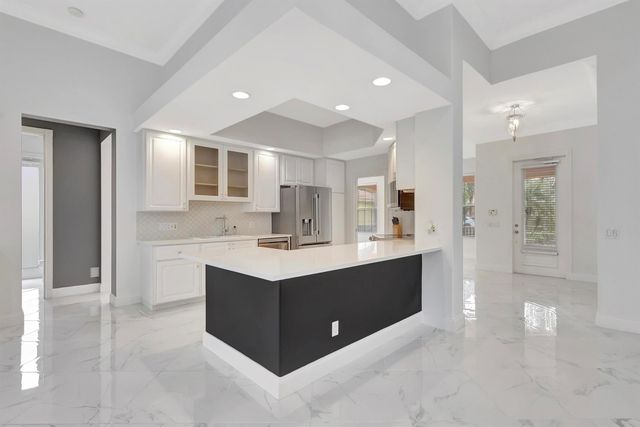 11324 SW Olmstead Drive, Port St Lucie, FL 34987