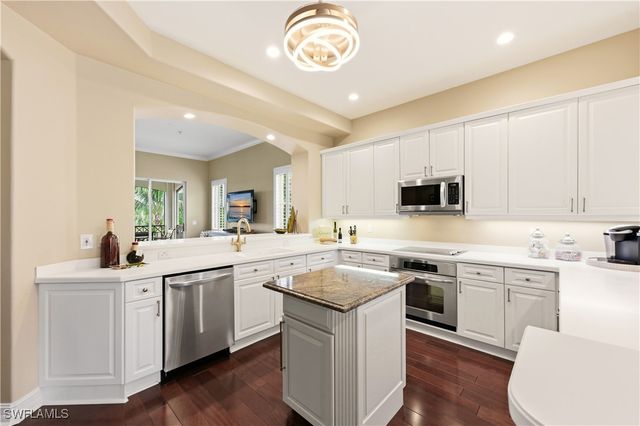 2605 Estrella CT PH 3, Naples, FL 34109