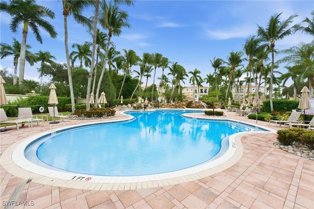 2605 Estrella CT PH 3, Naples, FL 34109