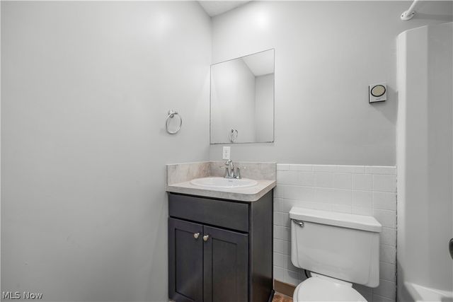 1731 Abbe Road S, Elyria, OH 44035