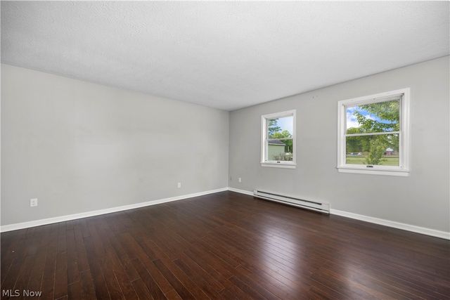 1731 Abbe Road S, Elyria, OH 44035