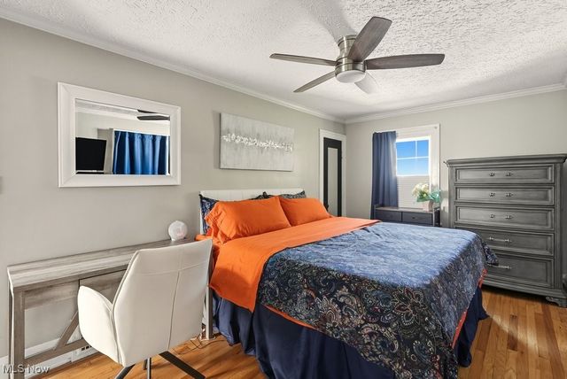 2223 Eldred Avenue, Lakewood, OH 44107