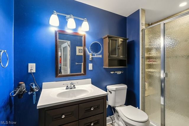 2223 Eldred Avenue, Lakewood, OH 44107