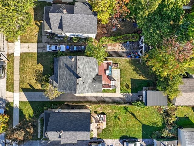 2223 Eldred Avenue, Lakewood, OH 44107