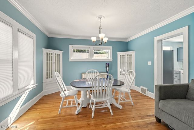 2223 Eldred Avenue, Lakewood, OH 44107