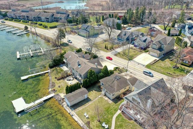 1603 Milwaukee STREET, Delafield, WI 53018