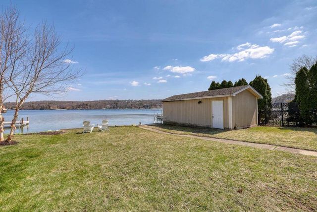 1603 Milwaukee STREET, Delafield, WI 53018
