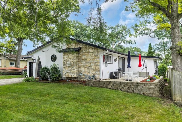 1115 Bonnie Brae LANE, Lake Geneva, WI 53147