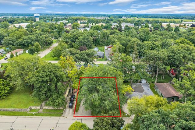 1115 Bonnie Brae LANE, Lake Geneva, WI 53147