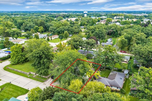 1115 Bonnie Brae LANE, Lake Geneva, WI 53147