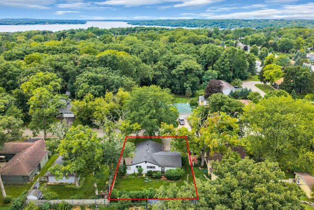 1115 Bonnie Brae LANE, Lake Geneva, WI 53147