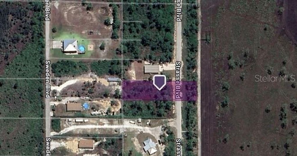 8203 STRASSE BOULEVARD, Punta Gorda, FL 33982