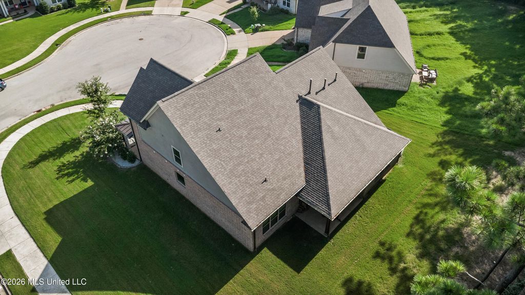 9545 Edgewater Cove, Olive Branch, MS 38654 — photo 4