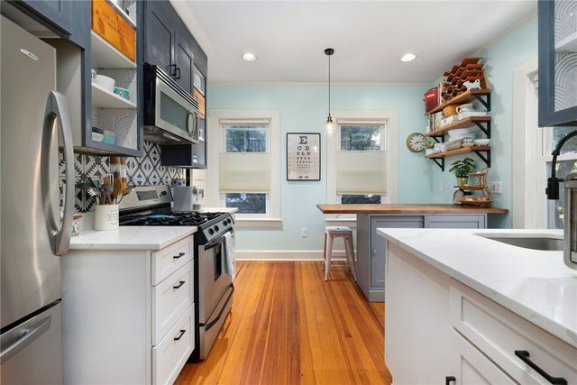 12 Glendale Avenue, Providence, RI 02906