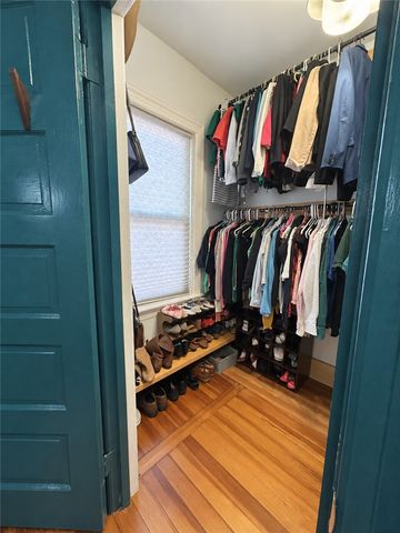 12 Glendale Avenue, Providence, RI 02906