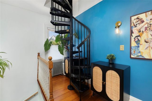12 Glendale Avenue, Providence, RI 02906