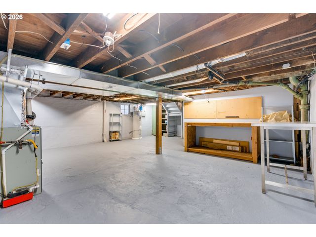 9468 N MOHAWK Ave, Portland, OR 97203