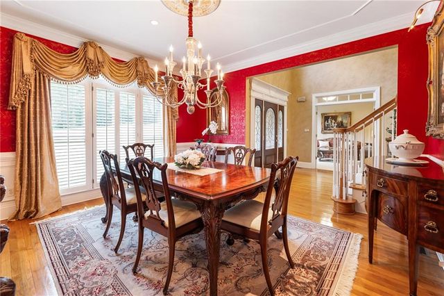 4110 Runnymede Drive SW, Lilburn, GA 30047