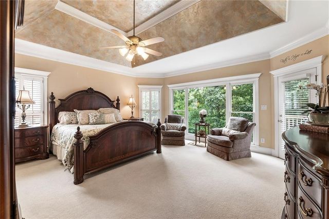 4110 Runnymede Drive SW, Lilburn, GA 30047