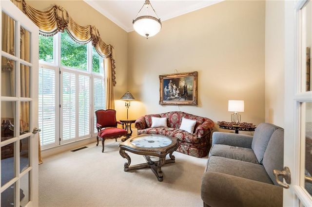 4110 Runnymede Drive SW, Lilburn, GA 30047
