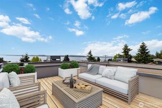 10135 NE 64th Street #A, Kirkland, WA 98033
