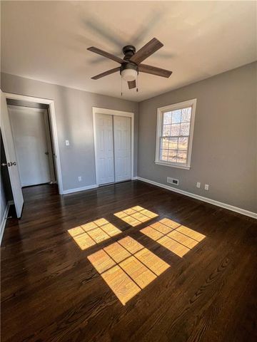 7910 E 74th Street, Kansas City, MO 64133