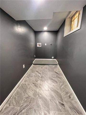 7910 E 74th Street, Kansas City, MO 64133