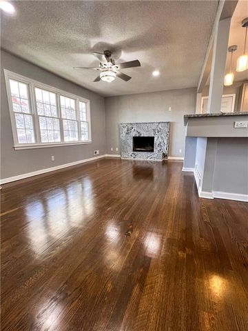 7910 E 74th Street, Kansas City, MO 64133