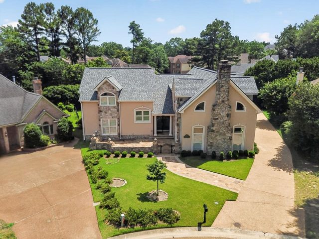 8875 STONE FARM CIR, Germantown, TN 38138