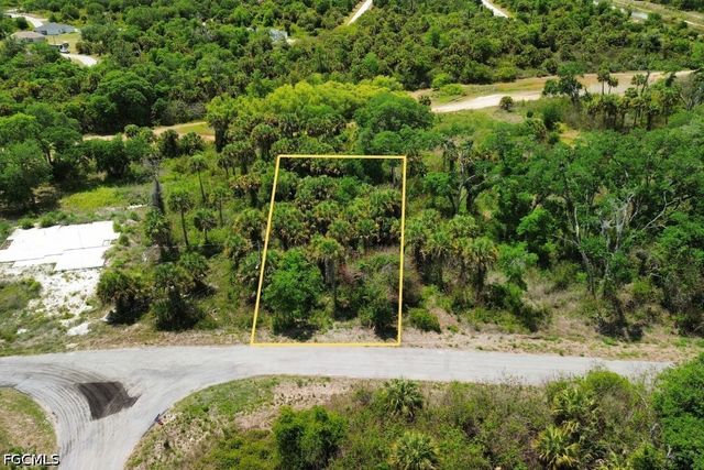 1955 Walcott LOOP, Lehigh Acres, FL 33972