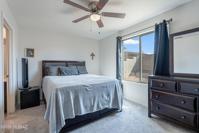 5980 S Antrim Loop, Tucson, AZ 85706