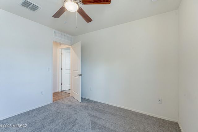 5980 S Antrim Loop, Tucson, AZ 85706