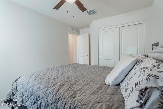 5980 S Antrim Loop, Tucson, AZ 85706