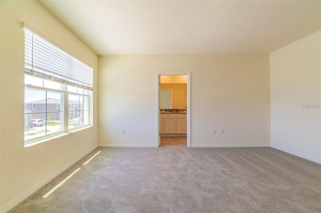 9138 FORGE BREEZE LOOP, Wesley Chapel, FL 33545