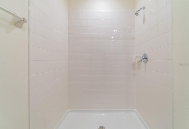 9138 FORGE BREEZE LOOP, Wesley Chapel, FL 33545