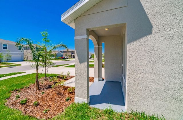 9138 FORGE BREEZE LOOP, Wesley Chapel, FL 33545