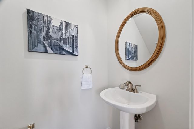 10023 Katherine Court, Houston, TX 77089