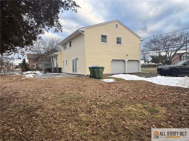 1868 Oak Tree Road, Edison, NJ 08820