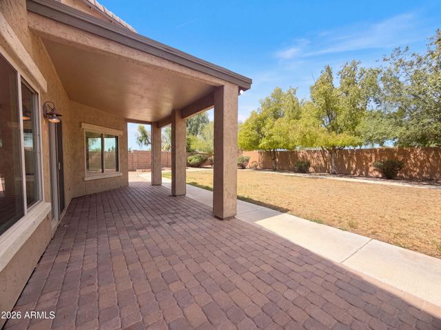 28984 N AGAVE Road, San Tan Valley, AZ 85143