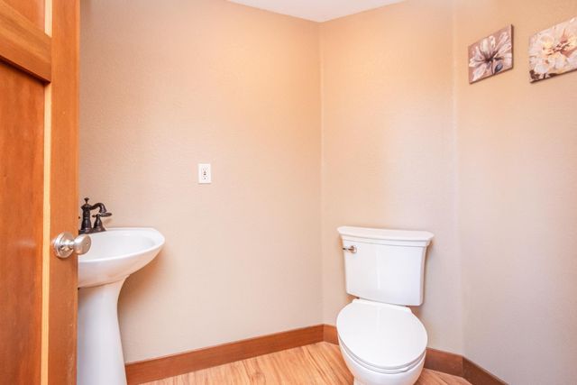 7420 Woodside Dr, Citrus Heights, CA 95621