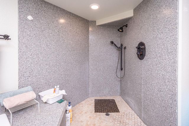 7420 Woodside Dr, Citrus Heights, CA 95621