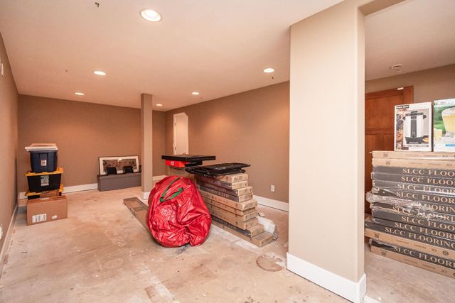 7420 Woodside Dr, Citrus Heights, CA 95621