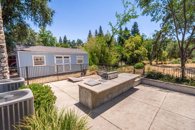7420 Woodside Dr, Citrus Heights, CA 95621