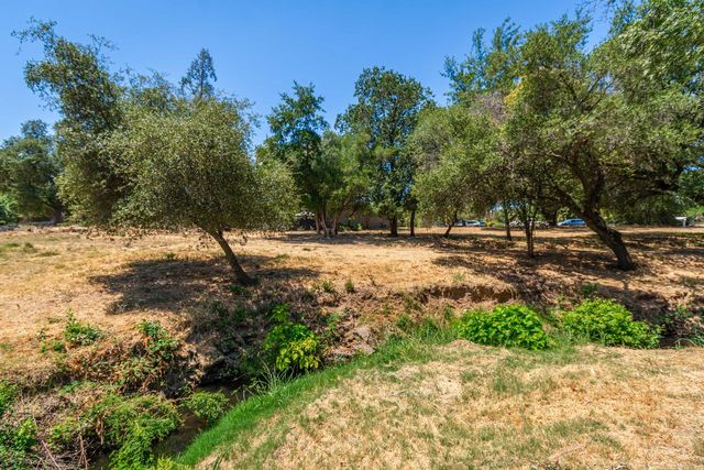 7420 Woodside Dr, Citrus Heights, CA 95621