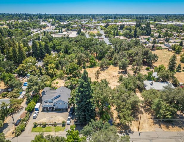 7420 Woodside Dr, Citrus Heights, CA 95621