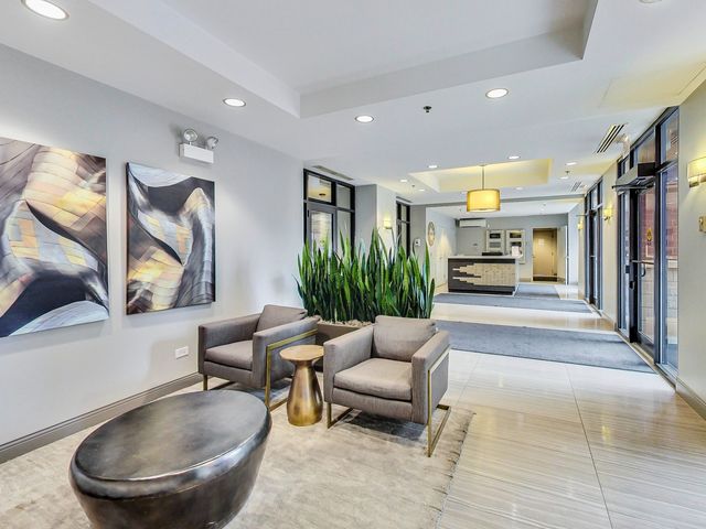 330 N Jefferson Street 1306, Chicago, IL 60661