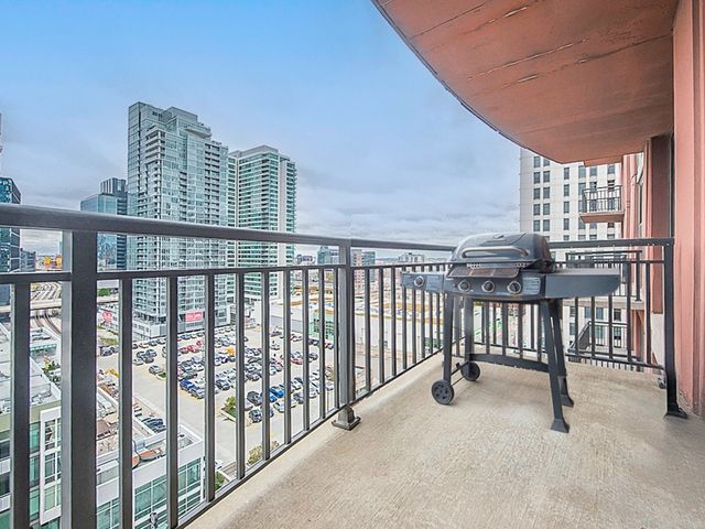 330 N Jefferson Street 1306, Chicago, IL 60661