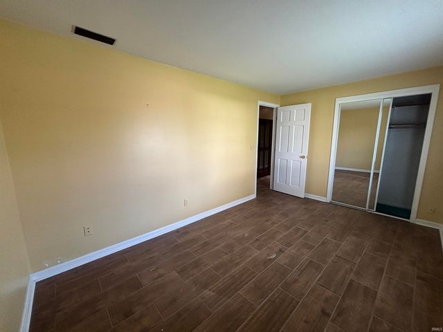 1310 Culbertson Court, Auburn, IN 46706