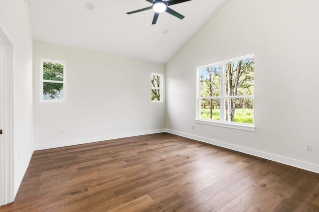 118 Puu Waa Waa LN, Bastrop, TX 78602