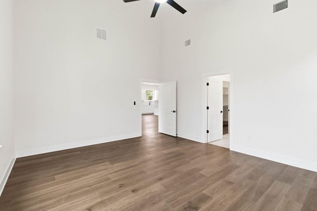 118 Puu Waa Waa LN, Bastrop, TX 78602